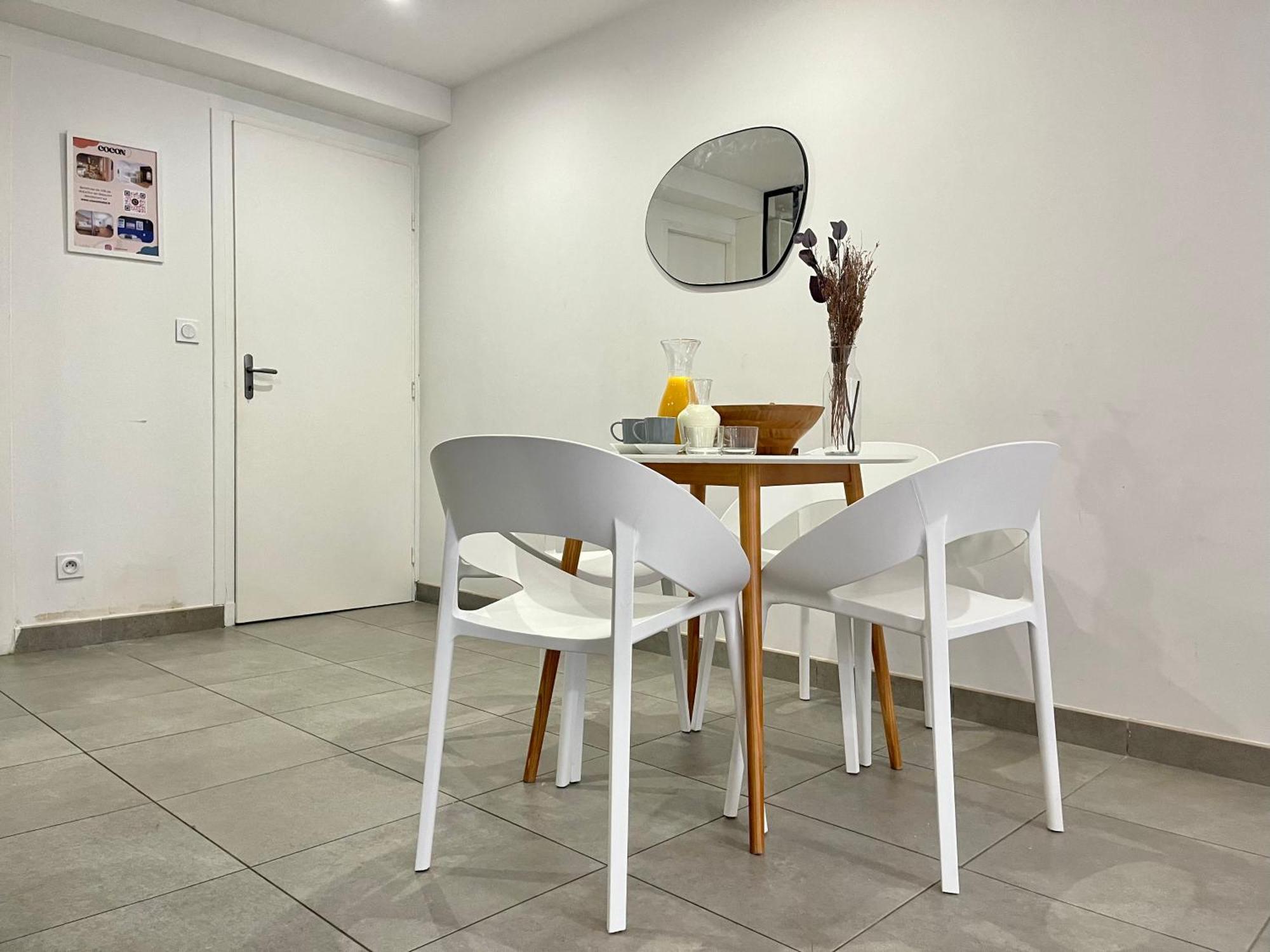 Suite Danbury Lyon Kültér fotó